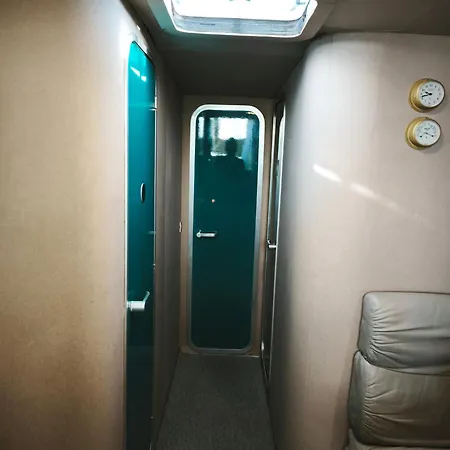 Bluechip 船上ホテル *