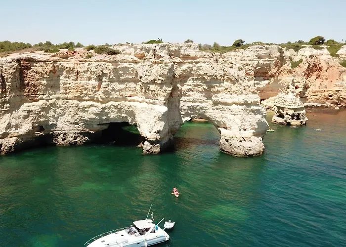 Bluechip Bateau-hôtel *