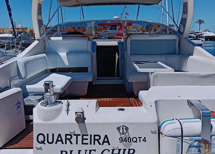 Bluechip Bateau-hôtel *