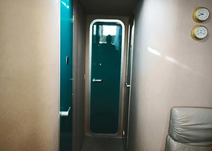 Bluechip Bateau-hôtel *